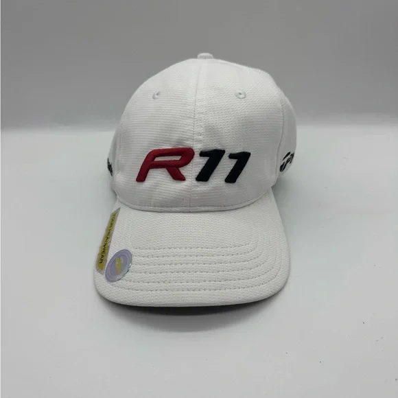 NWT. TaylorMade R11 golf hat is a white adjustable baseball cap - Picture 1 of 5